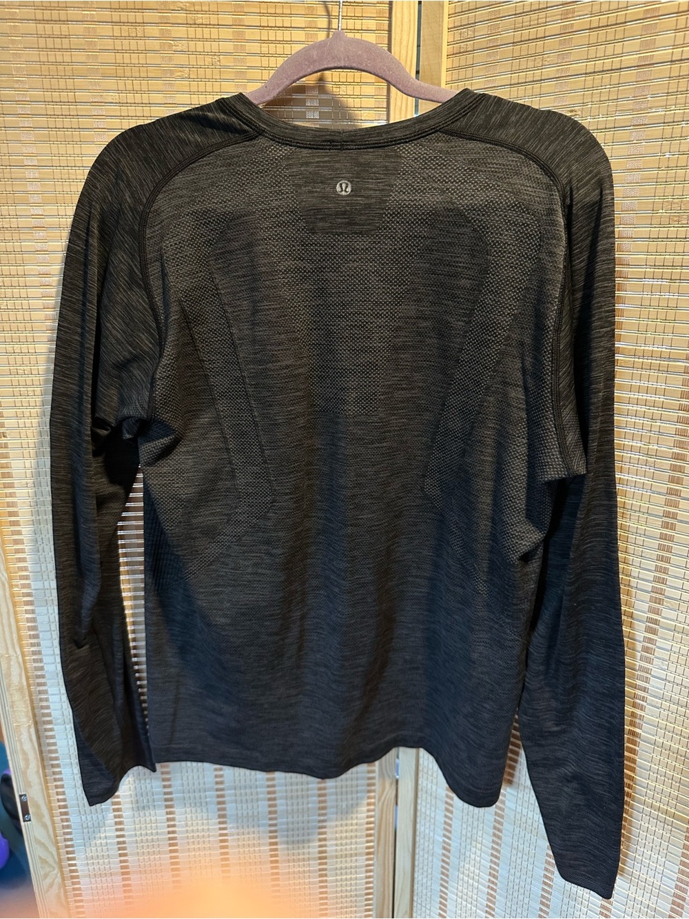 Lululemon Metal Vent Tech Long Sleeve - Picture 4 of 7